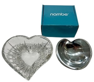 lot 60 image: New Nambe Small Heart Shaped Dish & Mikasa Heart Bowl Set