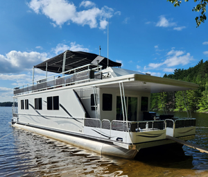 4 Night Flagship Luxury Houseboat Trip! (8/29-9/2/25)