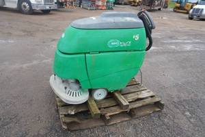 lot 32 image: Tennant Model T5 Ech2O