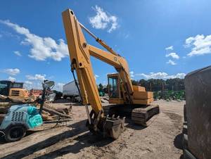 1983 John Deere 690 B Tracked Excavator