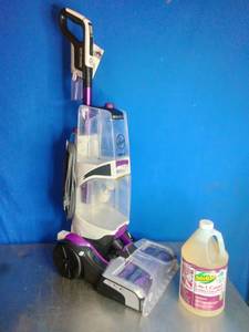 lot 34 image: Hoover SmartWash PET Complete Automatic Carpet Deep Cleaner