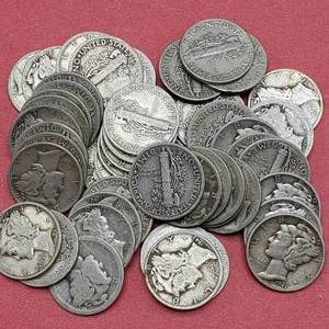 lot 85 image: 1 Roll (50)  Mercury Dimes 90% Silver
