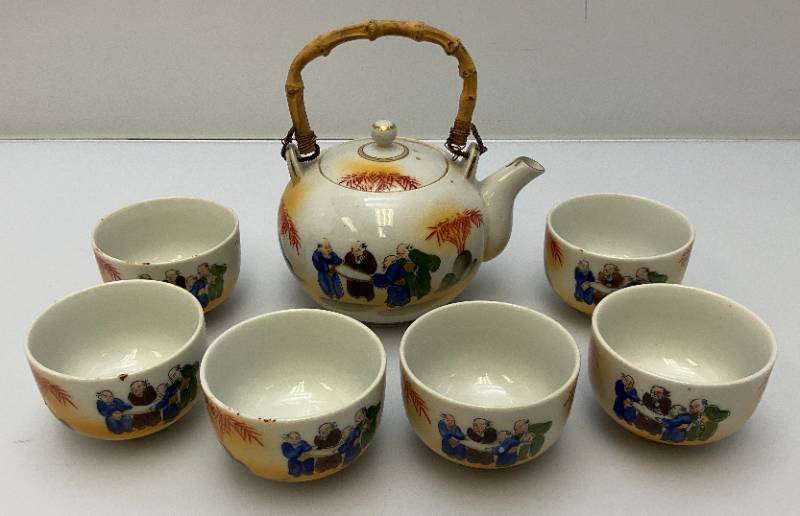 lot 4 image: (RELISTED DO TO NO SHOW) Made In Occupied Japan Antique Porcelain Teapot With Bamboo Handle & Cups