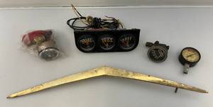 lot 57 image: Vintage Misc. Auto Gauges Including Vintage Water Temp Gauge New In Pack