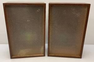 lot 62 image: 1970s Radio Shack Brand Archerkit Brand Color Organ Kit Box Lights No. 28-4009