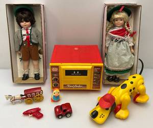 lot 79 image: Misc. Vintage Collectible Toys Including TONKA & More