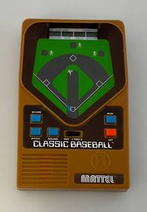 lot 86 image: Vintage Mattel Classic Baseball handheld Game