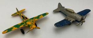 lot 100 image: 1940s-50s Hubley Miniature Airplanes One With Folding Wings 7