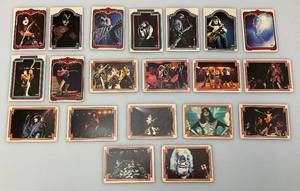 lot 141 image: 1970s KISS Collectors Cards