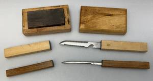 lot 175 image: Vintage Japanese Floating Fishing Knives And Sharpening Stone