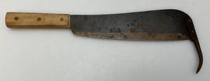 lot 202 image: VERY RARE Machete (Only One We Know Of) 10 Blade 3 Prong