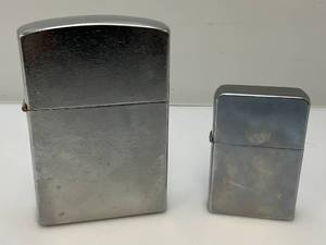 lot 211 image: Vintage Large Zippo Style Lighters 4 12 & 6 14