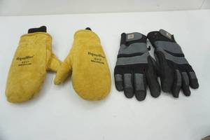 lot 29 image: Glove Lot Carhartt & RefrigiWear Choppers