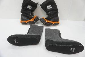 lot 47 image: Womens Sorel Boots Size 8 w ice cleats