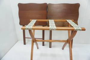 lot 62 image: TV Trays & Suitcase Rack