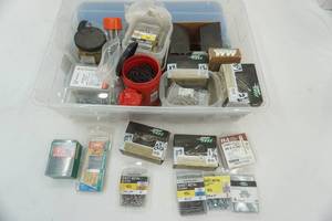 lot 74 image: Hardware & Tote