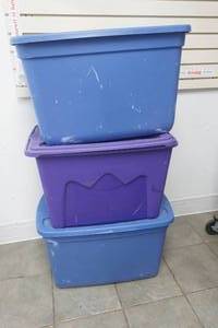 lot 107 image: (3ct) 20 Gallon Totes with Lids