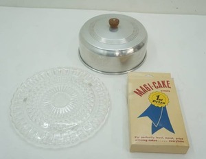 lot 124 image: Vintage Footed Cake Plate wAluminum Cover