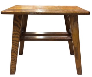 lot 35 image: Vintage Beautiful Wooden End Table