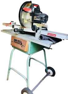 lot 88 image: Craftsman 10 Inch Compound Miter Saw