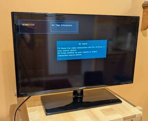 lot 12 image: Samsung 29 TV