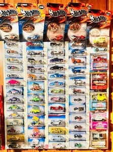 lot 78 image: 54 Vintage Race Cars in Original Packages
