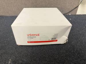 lot 53 image: 500 Univeral #10 Business Envelopes
