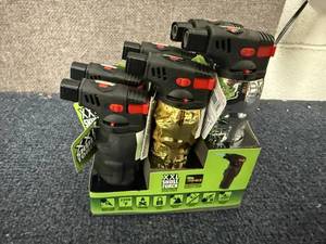 lot 64 image: 6 Pack of XXL Skull Torches