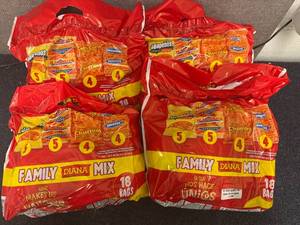 lot 110 image: 4 Varitey Pack of Family Diana Mix