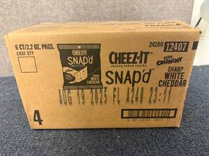 lot 137 image: 6 Bags of Cheez-it Snapd - White Cheddar