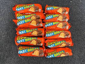 lot 188 image: 12 Reeses Fast Break Bars