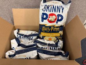 lot 116 image: 6 Bags of Skinny Pop Butter Beer Kettle Corn