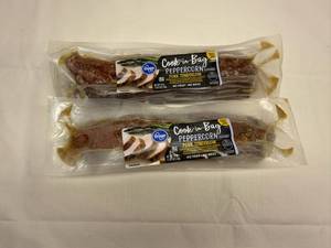 lot 44 image: 2x 1lb 3oz Pork Tenderloin-Cook in Bag-Peppercorn