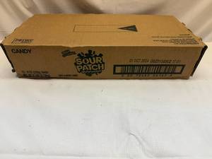 lot 69 image: 12x 8oz Sour Patch-Watermelon