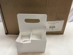 lot 97 image: 400 White 4 Cup Drink Carriers