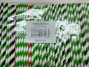 lot 101 image: 1200x Mixed Color Paper Straws