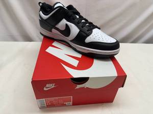 lot 114 image: Size 10 Womens8.5 Mens Nike Dunk Low