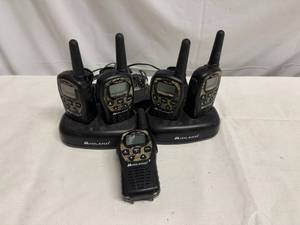 lot 137 image: 5 Midland X-trs Talk Radios wChargers