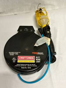 lot 37 image: Craftsman 30 ft. Work Light
