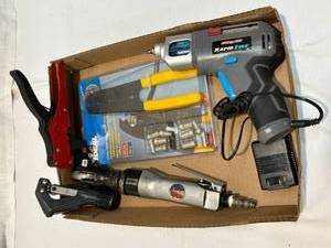 lot 41 image: Lot of Misc Tools