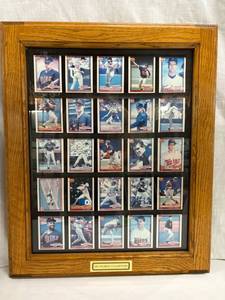 lot 50 image: Twins 1991 World Champions Framed Baseball Cards