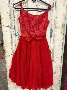 lot 106 image: Three Vintage Dresses