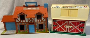 lot 163 image: Fisher Price Barn and House