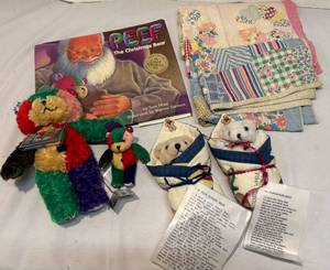 lot 179 image: Childrens BookBears, Vintage Doll Blankets, Worry Bears