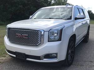 lot 1 image: 2015 GMC Yukon Denali XL 4X4