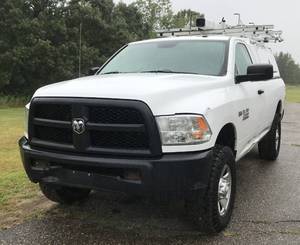 lot 2 image: 2015 Ram 2500 4X4