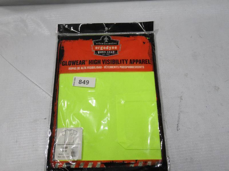 lot 849 image: NEW Ergodyne GloWear 8089 Hi-Vis Short Sleeve T-Shirt -Non-Certified - LIME- MEDIUM
