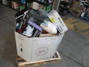 lot 105 image: Pallet of Store Overstock and Ecommerce Product and Returns