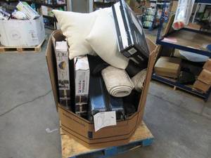 lot 106 image: Pallet of Store Overstock and Ecommerce Product and Returns