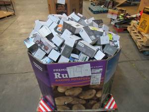 lot 114 image: Pallet of Store Overstock and Ecommerce Product and Returns - Wasserstein Mixed